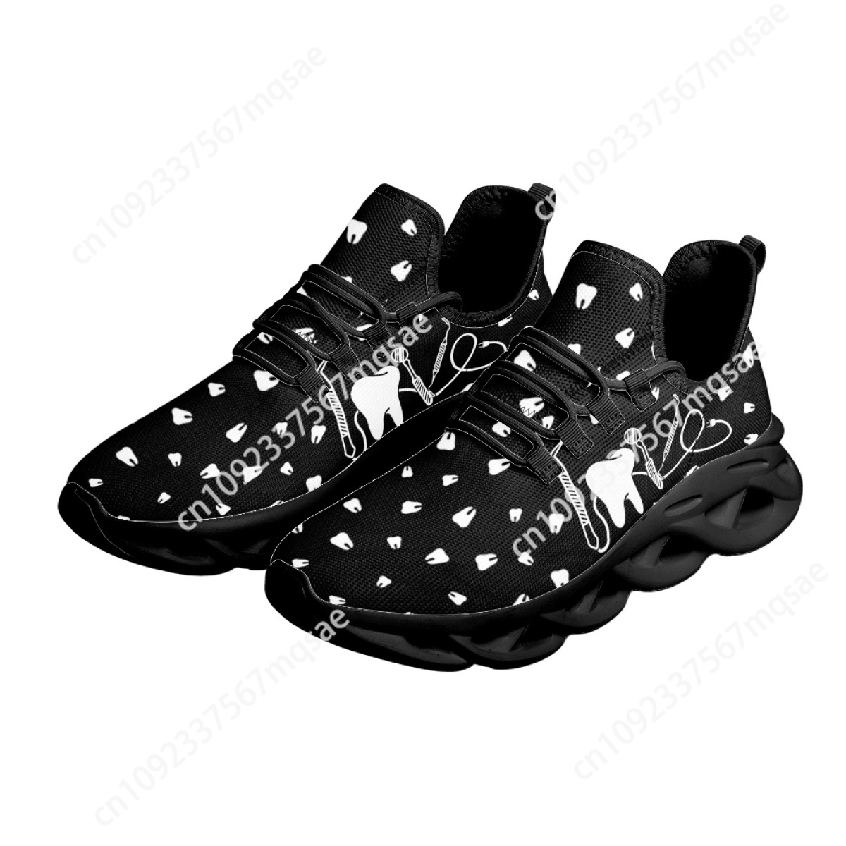 Black and White Teeth Medical  - Men'S Shoes Black And White ulasan dan harga