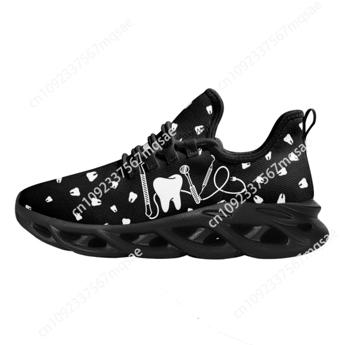 Black and White Teeth Medical  - Men'S Shoes Black And White ulasan dan harga