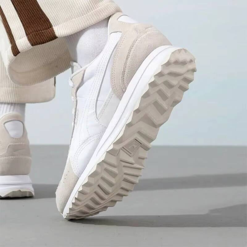 New Hot Puma White Lightweight - Men Shoes Puma ulasan dan harga